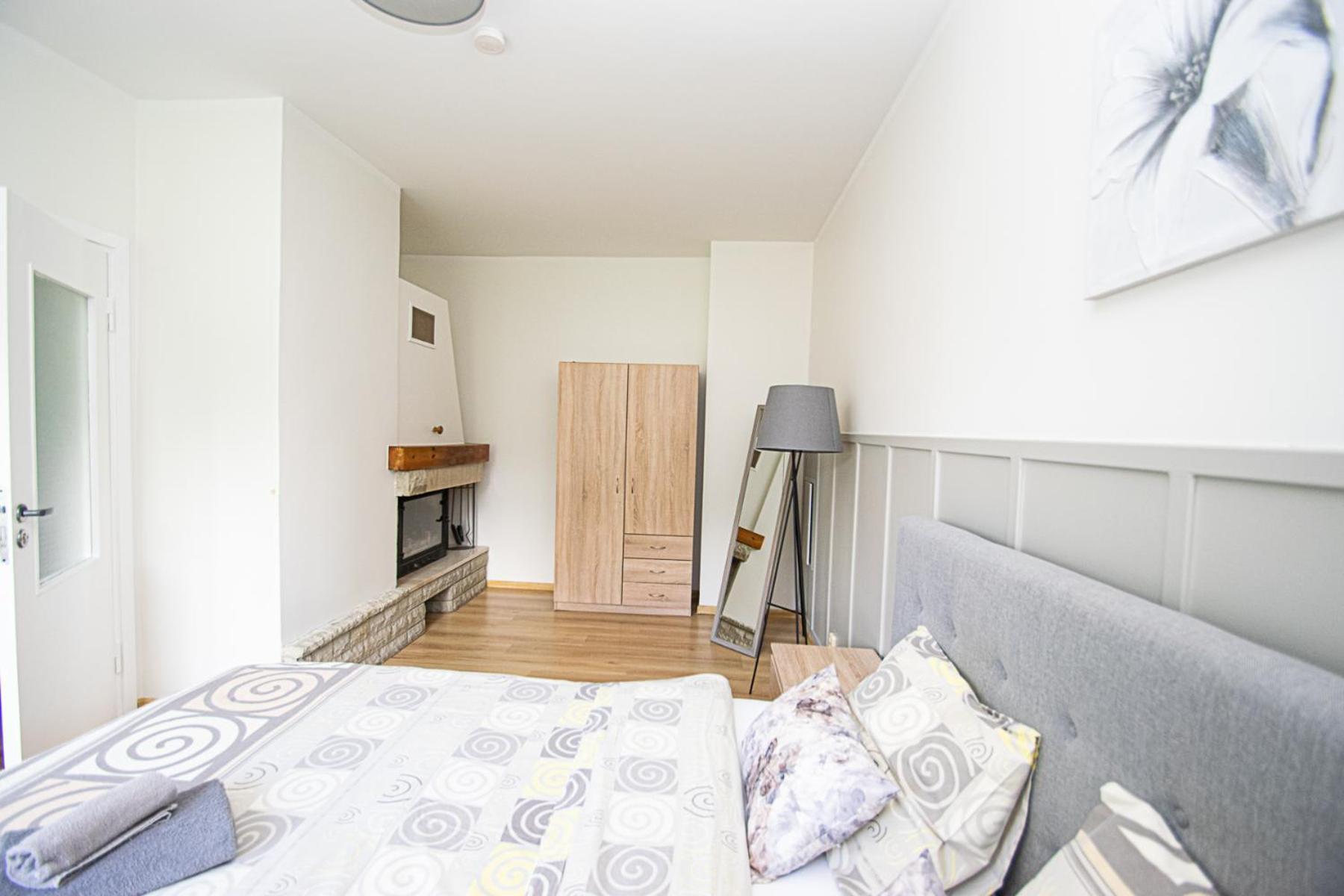 Kerese Apartments 派尔努 外观 照片